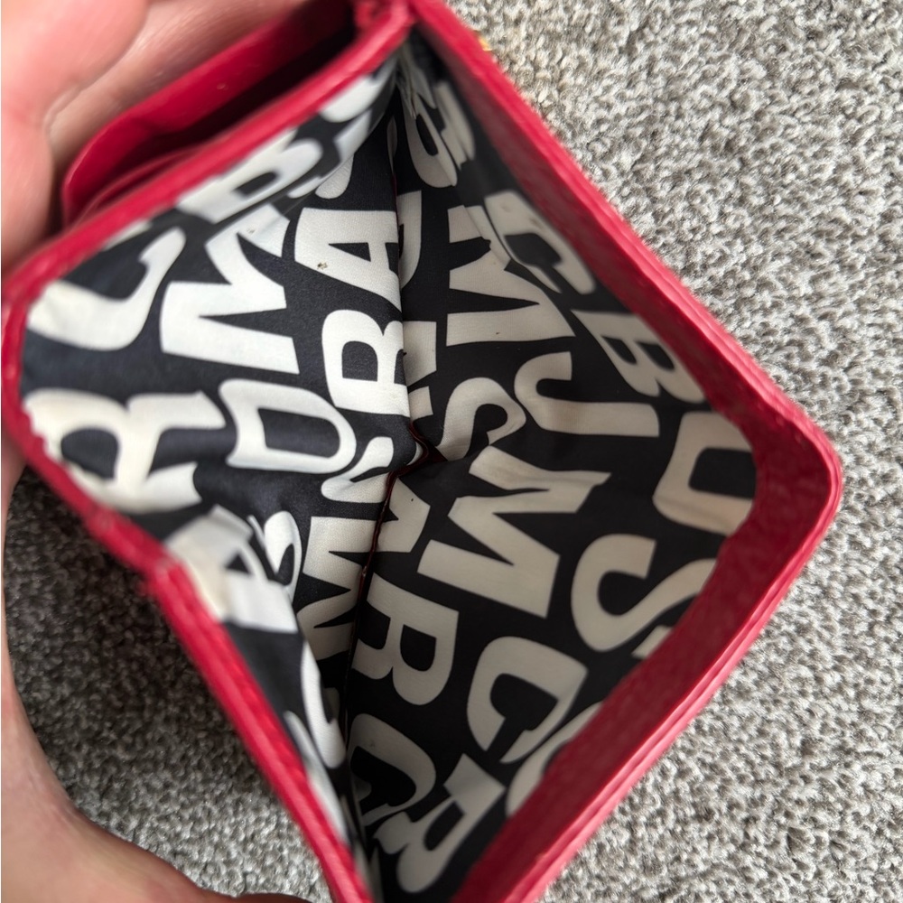 Marc Jacob’s Red Wallet with Black and White Interior - Picture 3 of 3